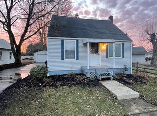 45 Warner St, Seville, OH 44273