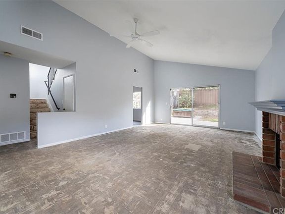 3rd image of 28302 Simsalido Ave