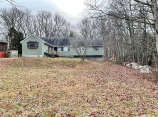 540 Klondike Rd, Charlestown, RI 02813