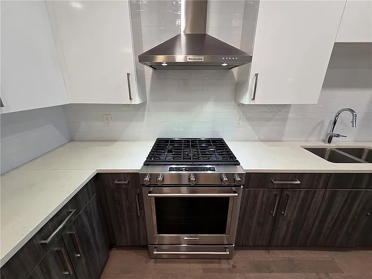 775 Juniper St NE #415 — Photo 4