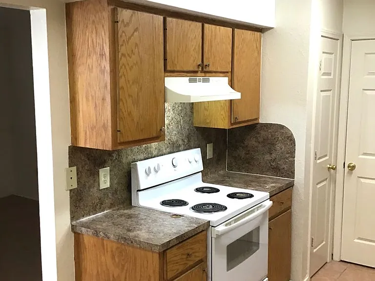 8575 Leake Ave #A-D — Photo 15