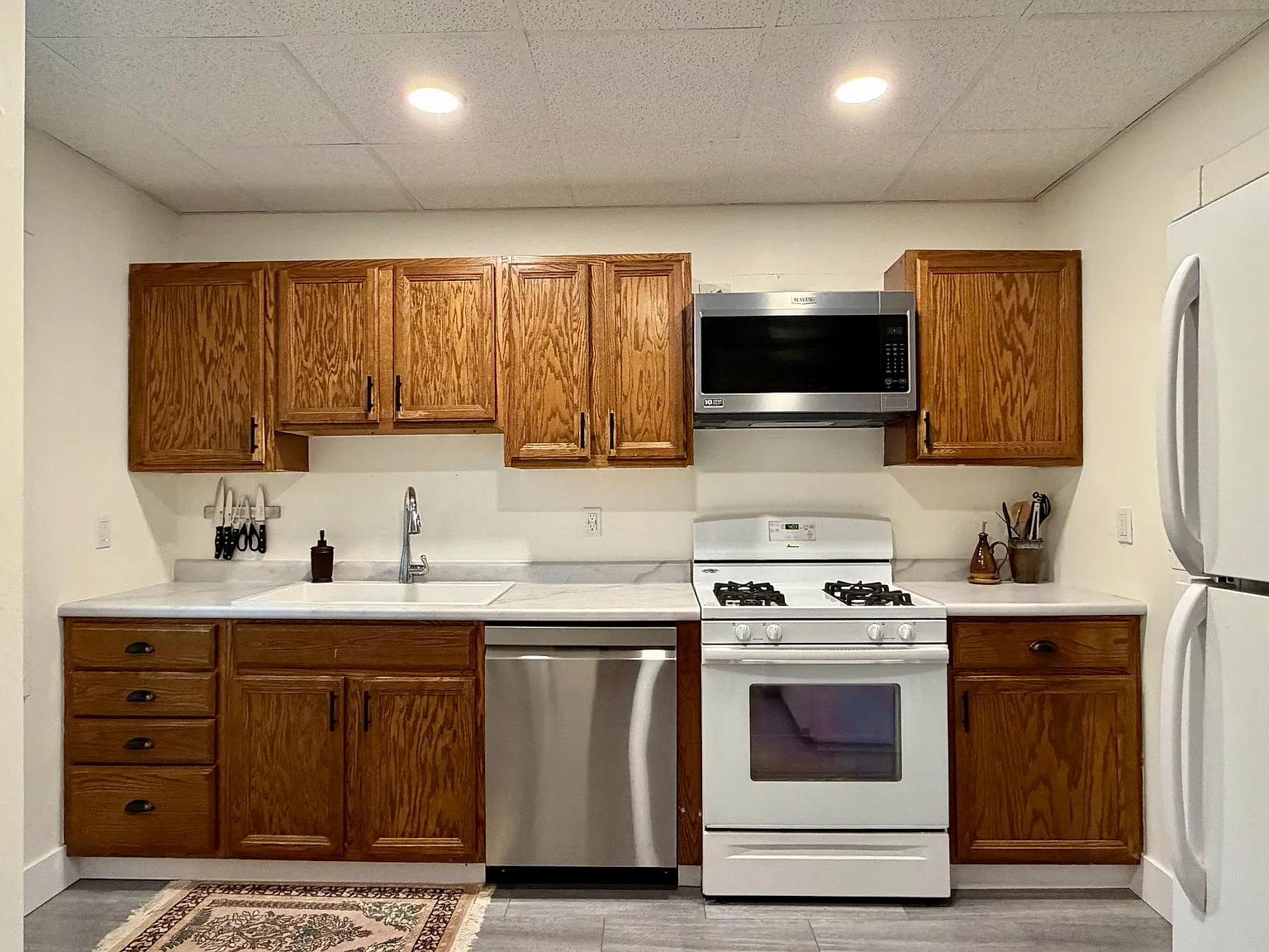 4 bed, 1728 sqft, $2,300 — Photo 4