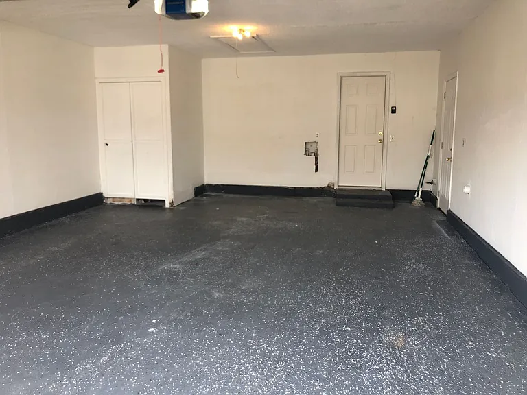 8808 Cedar Ln — Photo 13