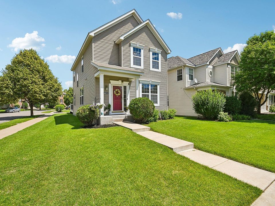 1st image of 4851 Woodland Ave