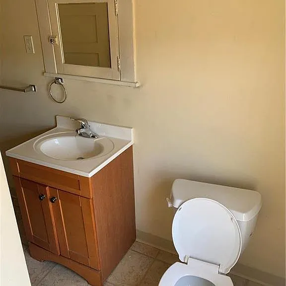 102 N 4th St #2 — Photo 9