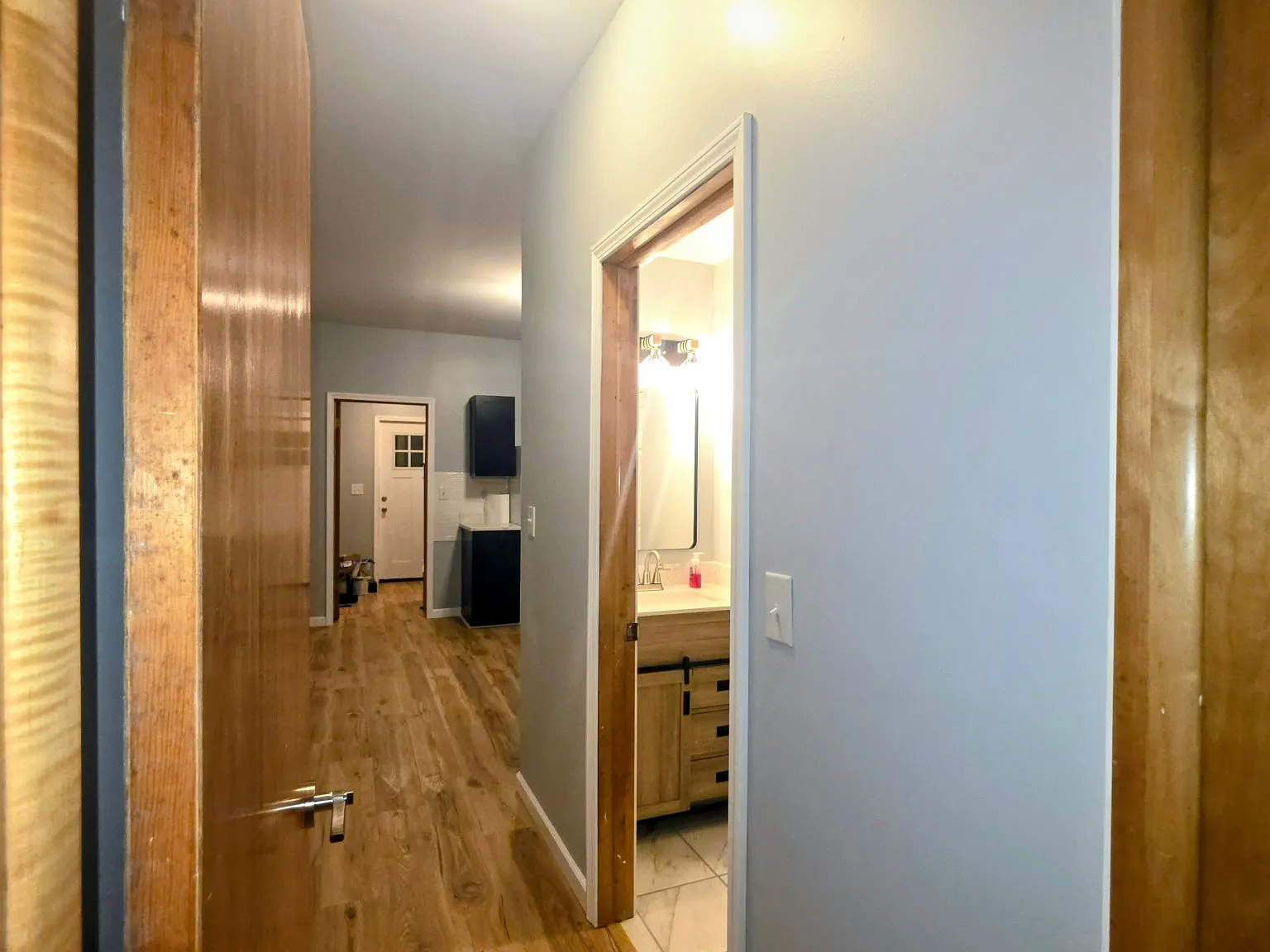 3 bed, 1020 sqft, $1,350 — Photo 3