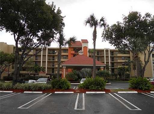 1st image of 1915 Lavers Cir APT E103