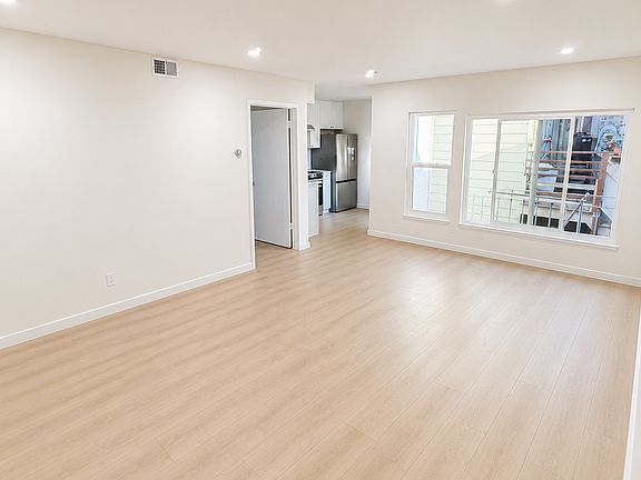 5th image of 514 6th Ave APT 5