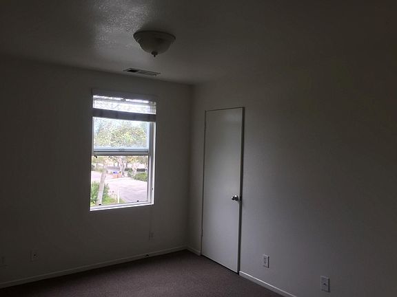 5th image of 228 Oceano Ave #B
