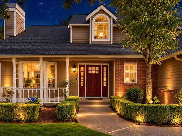 24528 SE 43rd Place, Issaquah, WA 98029