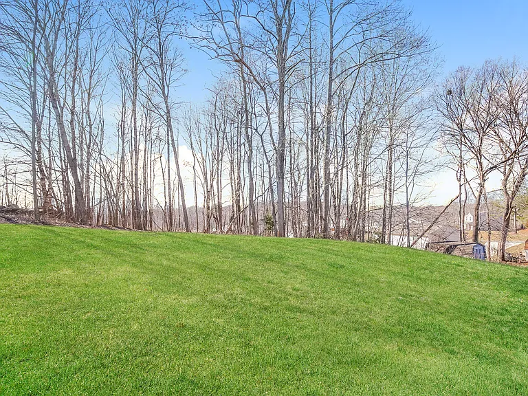 2407 Heritage View Ln — Photo 13