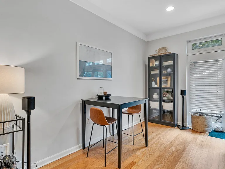 1300 Grand St #201 — Photo 9