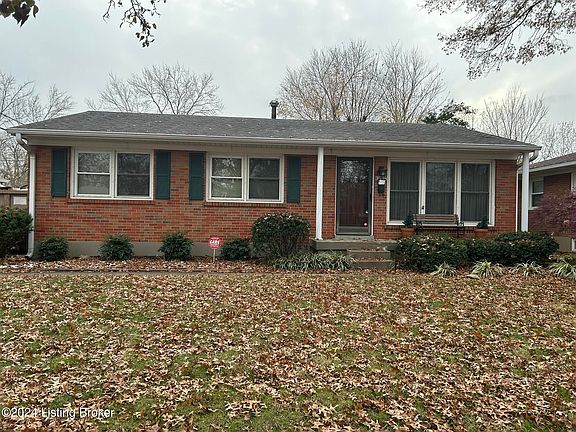 2nd image of 3538 Terrier Ln