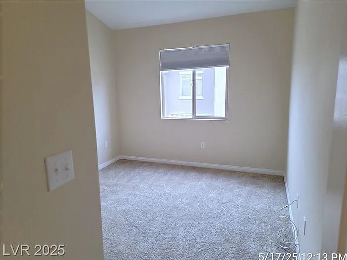 316 Fountain Crossing Ln — Photo 24