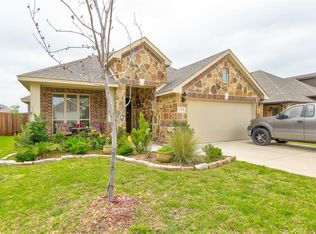 115 Gateway Dr, Alvarado, TX 76009