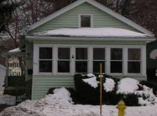 563 Glide St, Rochester, NY 14606