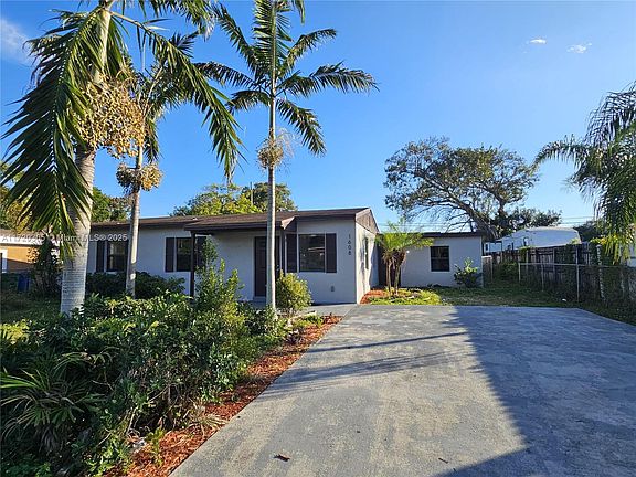 2nd image of 1608 NW 11th Pl