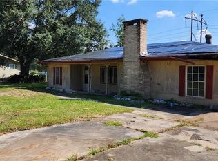 424 Riddle Ln, Westlake, LA 70669