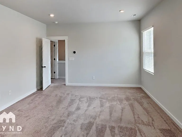 3301 Finchborough Ct — Photo 8