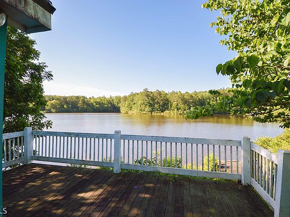 5th image of 125 Brushy Creek Ln