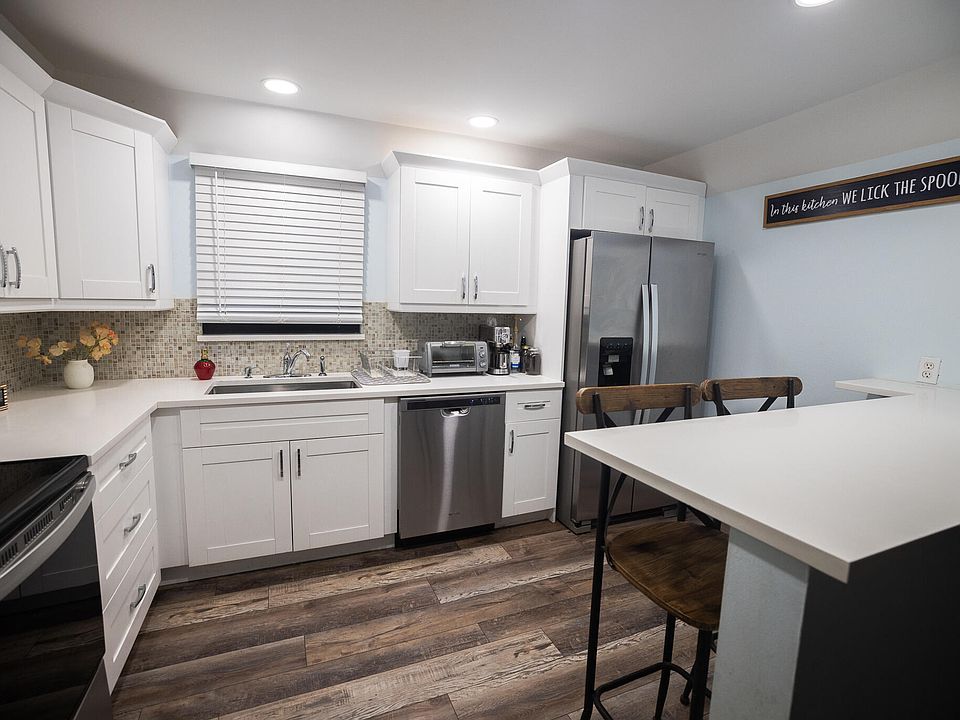 1st image of 50 SE 12TH Street #2330