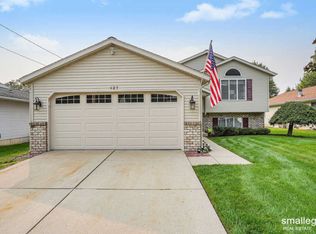 627 Macomb Ave NW, Grand Rapids, MI 49534