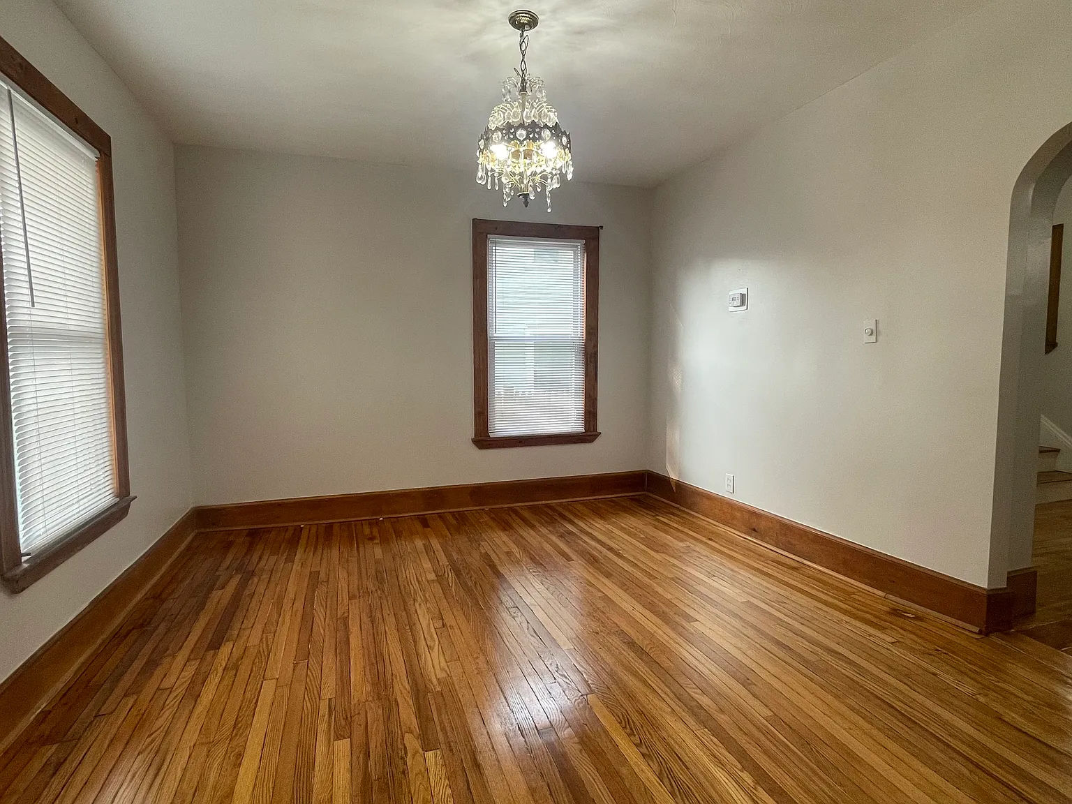 3 bed, 1000 sqft, $2,800 — Photo 4