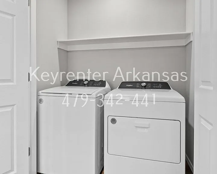 2476 N Raven Ln — Photo 23