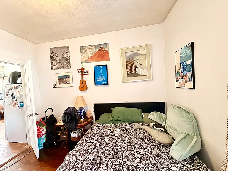 206 Hanover St #8 — Photo 9
