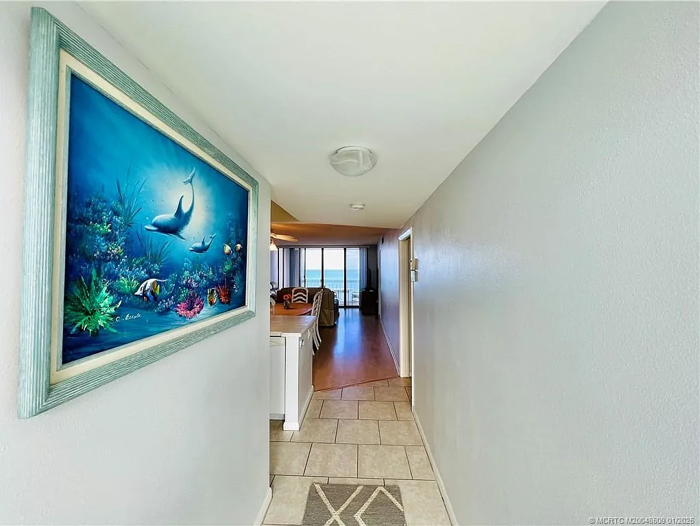 2 bed, 2.0 bath, 1023 sqft, $2,500 — Photo 3