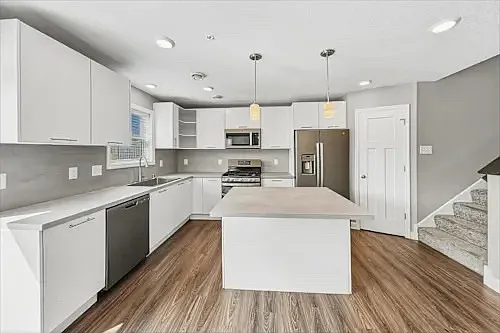 3 bed, 2.5 bath, 1804 sqft, $2,599 — Photo 1