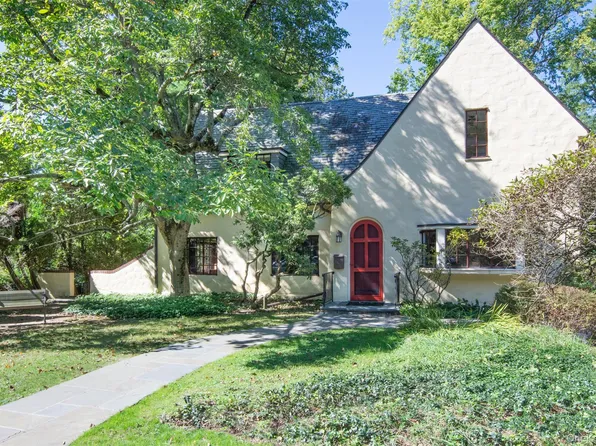 89 Euclid Avenue, Hastings-on-Hudson, NY 10706