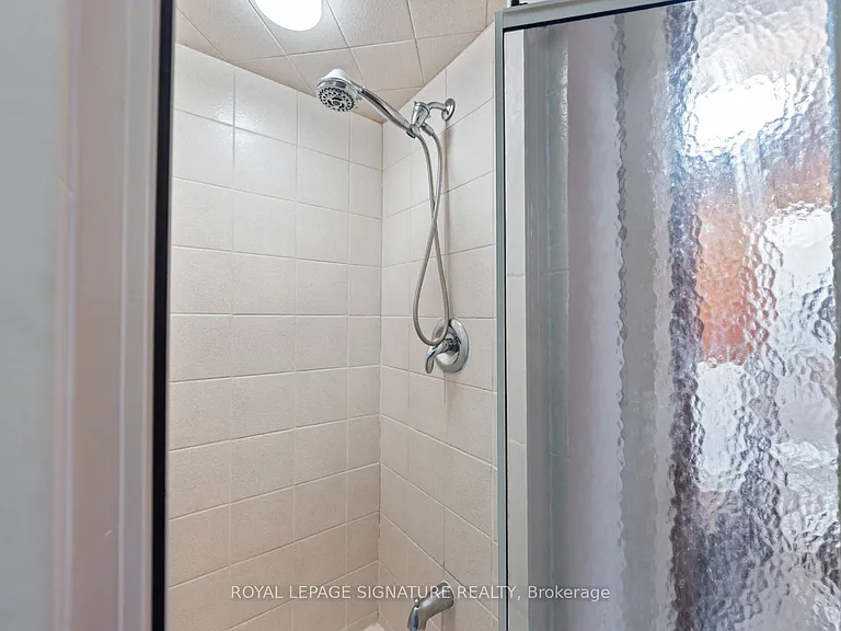 23 Brandy Ct — Photo 44