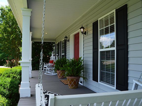5th image of 134 Woodberry Dr NW