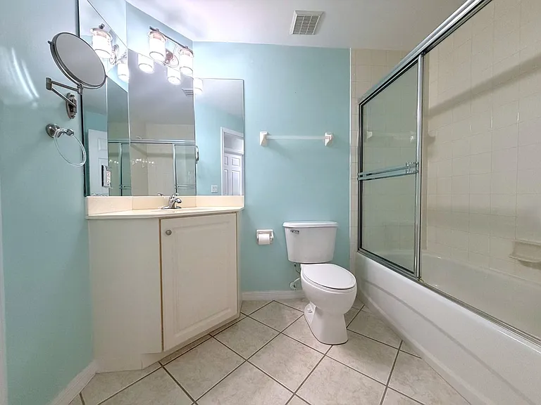 4013 Palm Tree Blvd #301 — Photo 7