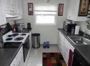 88 Mill St APT 302, Woonsocket, RI 02895