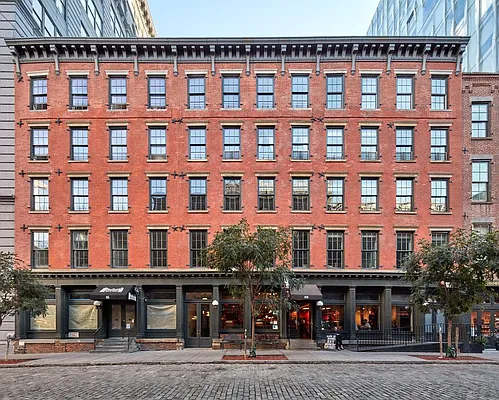 Rented by Two Trees | media 25