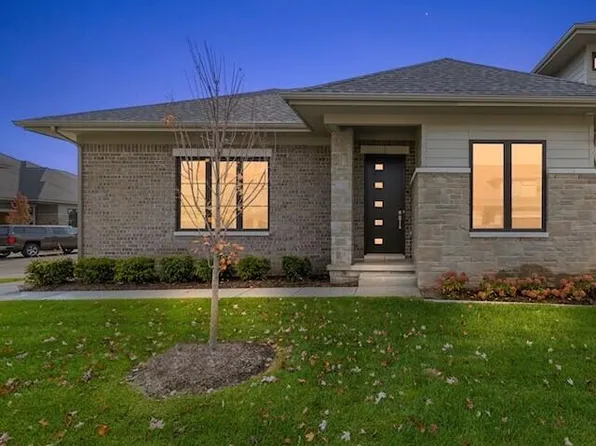 7467 Gramercy Cir #8WO9BY, West Bloomfield, MI 48322