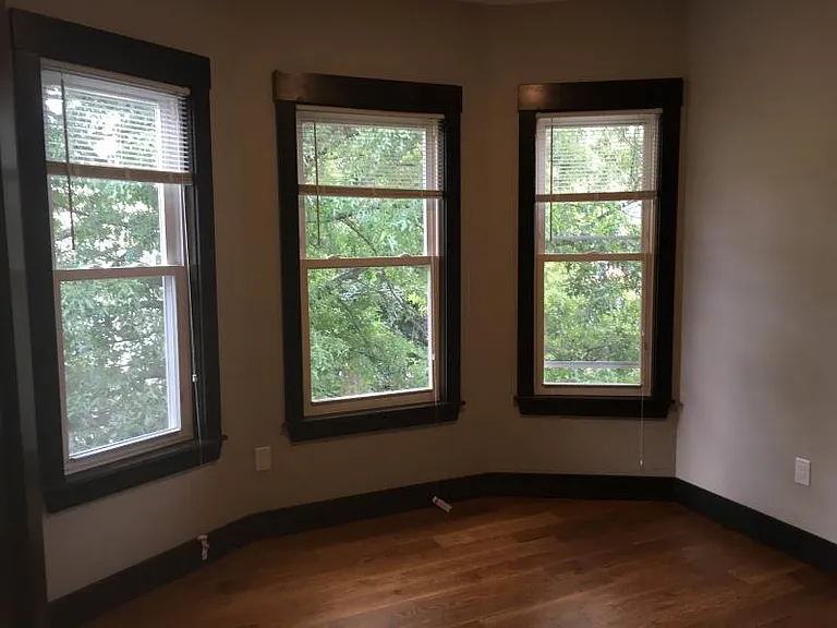 48 Creighton St #3 — Photo 9