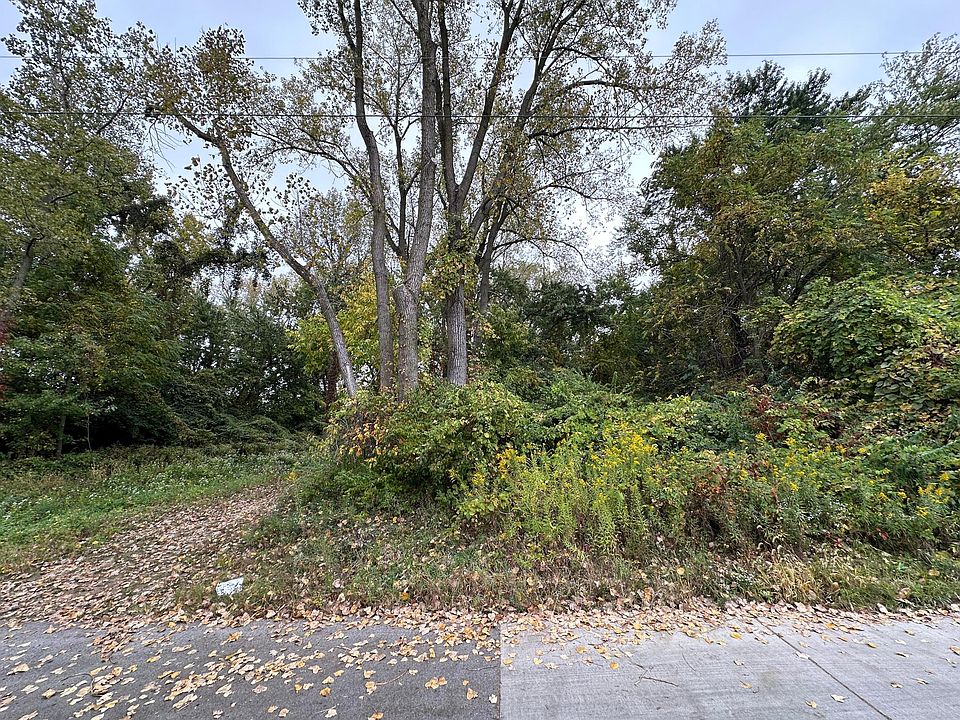 1st image of 0 Woodford Ave