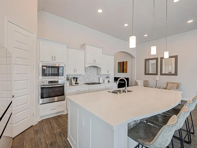 3510 Auburn Creek Cir — Photo 33