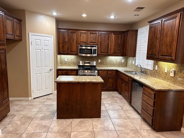 7309 Sleepy Lagoon Dr