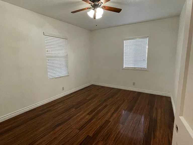 11909 Excelsior Dr — Photo 8