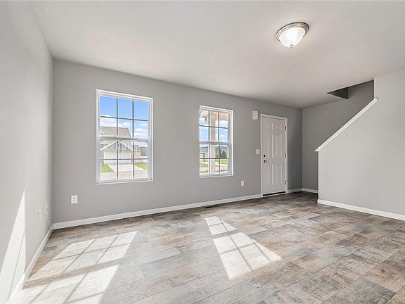 3rd image of 1912 Twisting Pine Ct