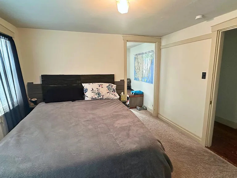 1404 E Newport Rd — Photo 19