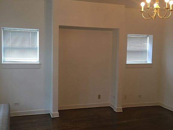 3rd image of 6437 S Kenwood Ave #644136