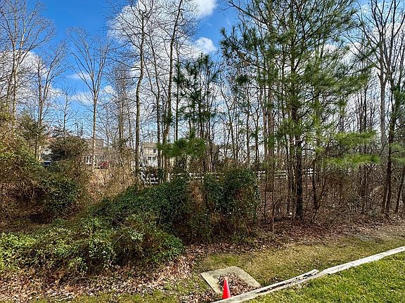 5th image of 18934 Timbercreek Dr Unit 15