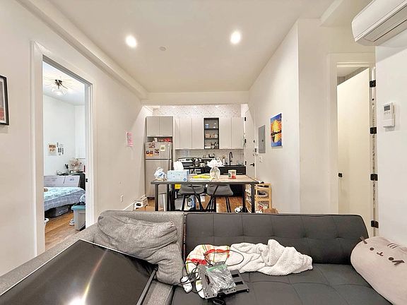 2nd image of 249 Bushwick Ave APT 2