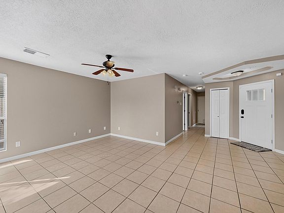 4th image of 1598 Perma Dr NE