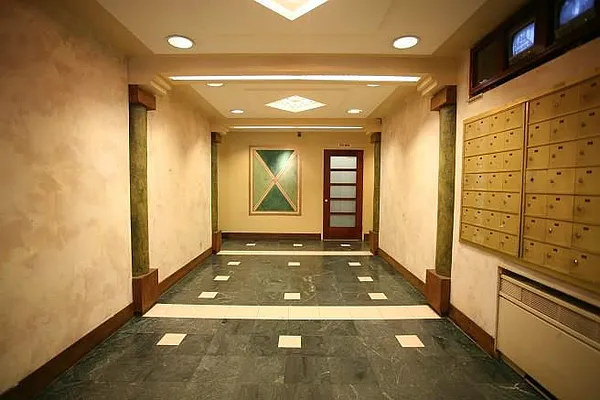 Rented by Hakimian Management | media 8